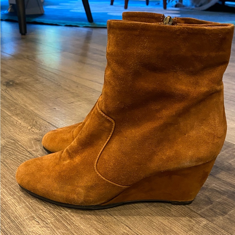 Aldo Women's Brown Suede Wedge Boots